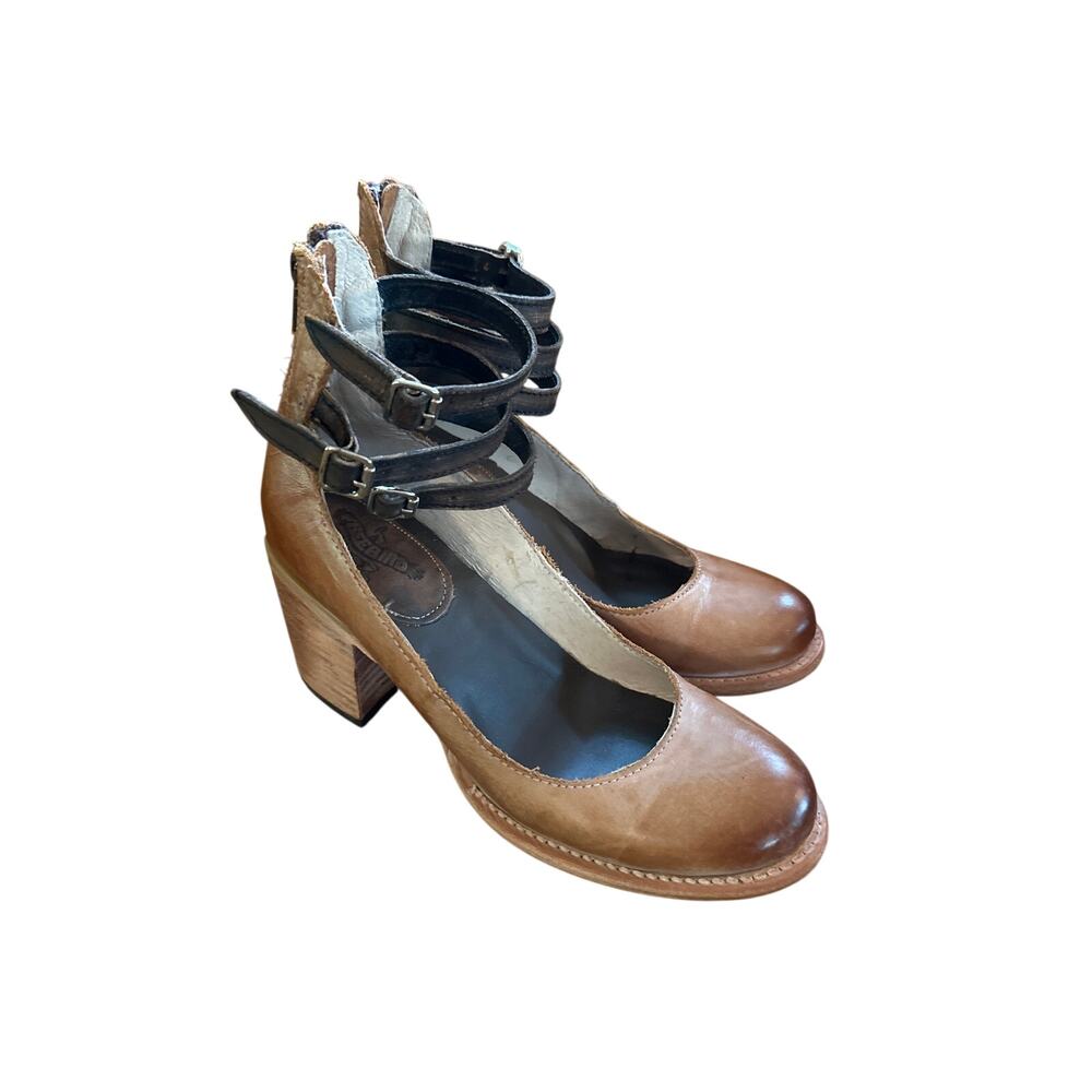 Women 8 Freebird Randi Leather Ankle Strap Heels Pumps Shoes Brown Tan Zip